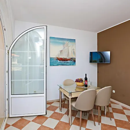 By The Sea Sparadici, - 24118 Šibenik