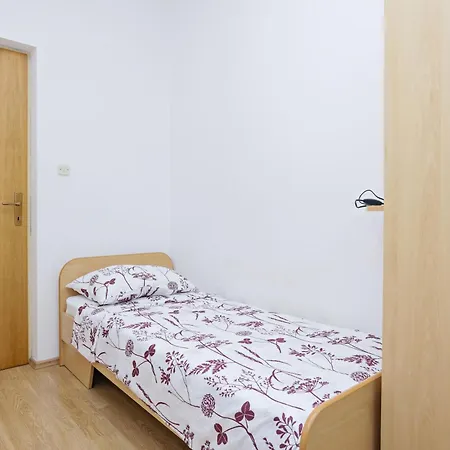 By The Sea Sparadici, - 24118 * Šibenik