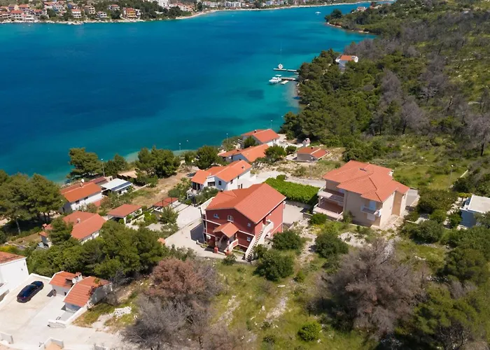 By The Sea Sparadici, - 24118 *