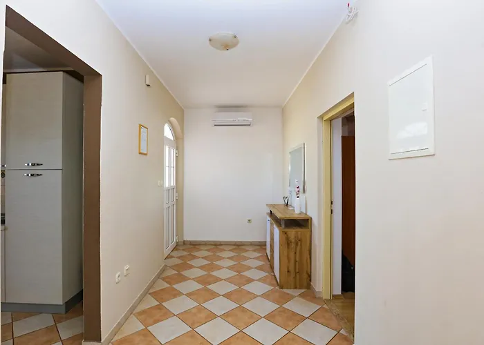 Apartman By The Sea Sparadici, - 24118