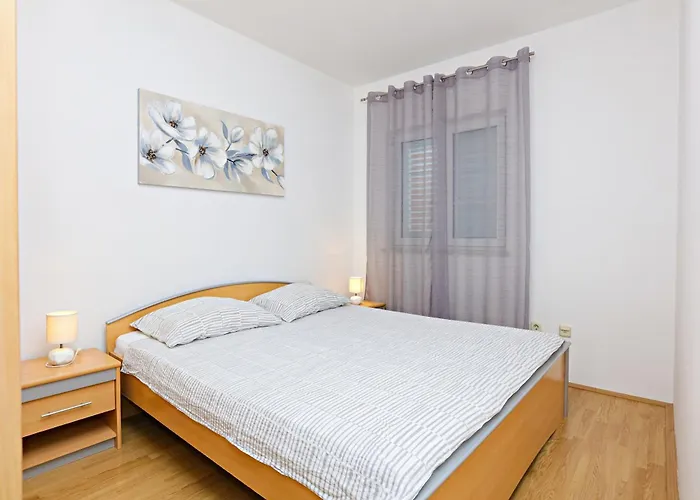 Apartman By The Sea Sparadici, - 24118 *